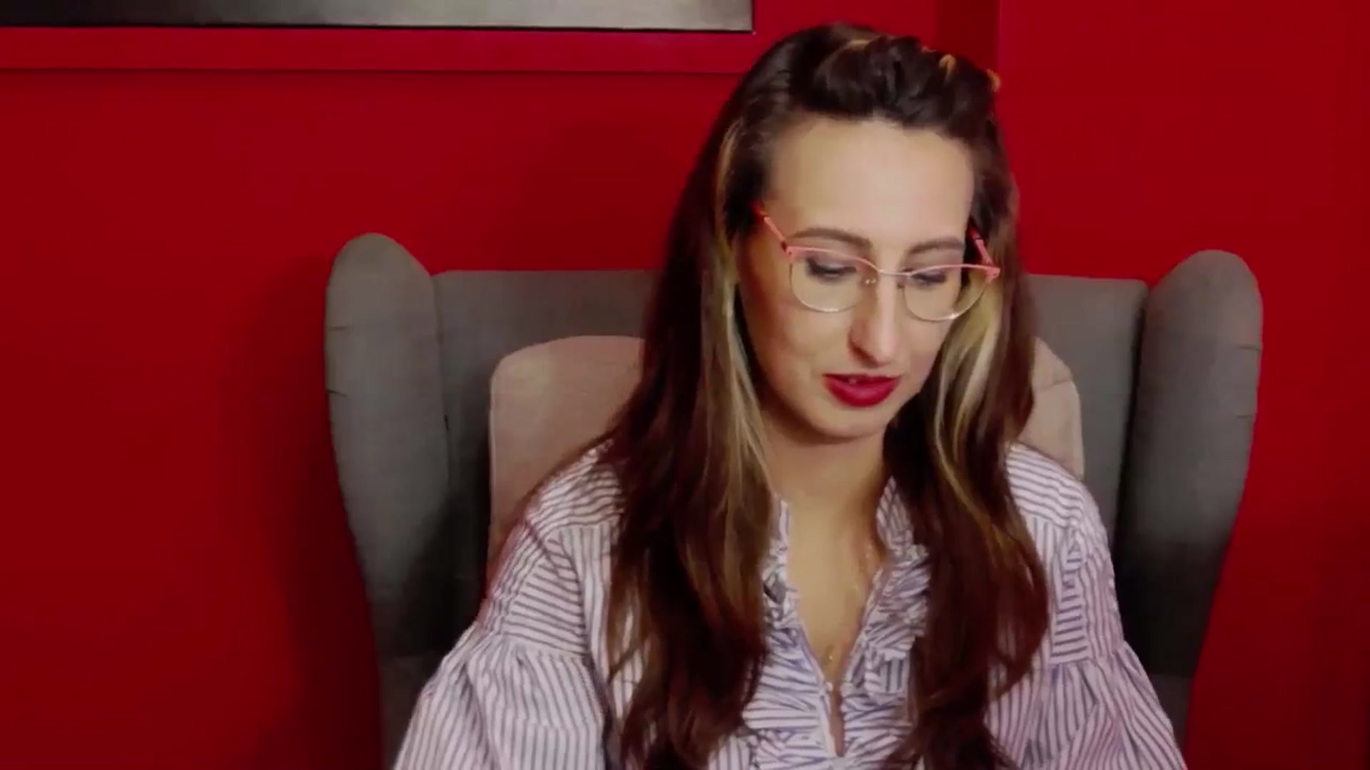 Gallery image thumbnail from LysAddiction's myfreecams stream on, 02/22/2025, 19:21 image 4 of 20