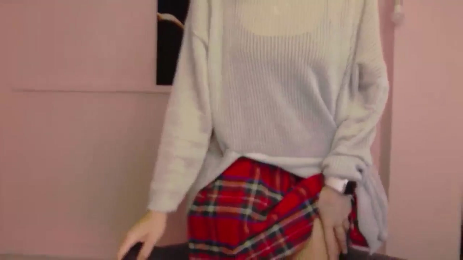 Gallery image thumbnail from LysAddiction's myfreecams stream on, 04/01/2025, 17:19 image 18 of 20