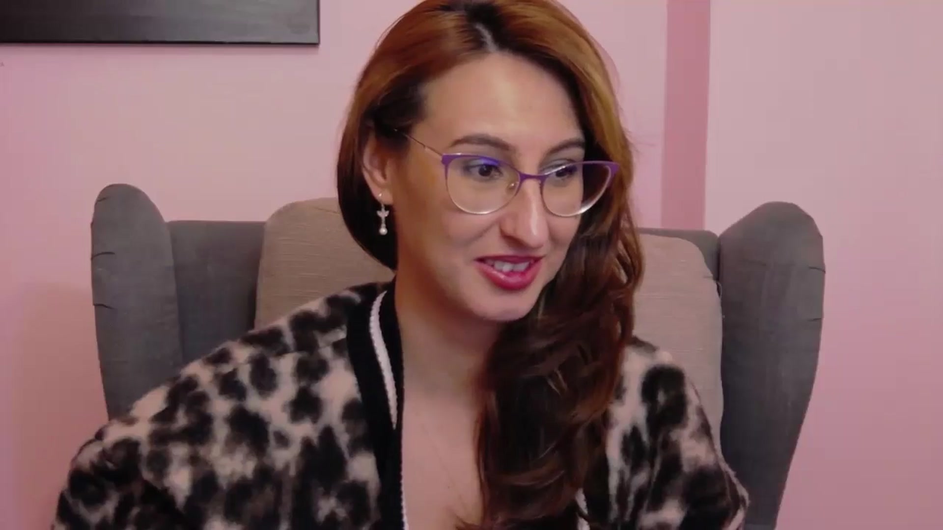 Gallery image thumbnail from LysAddiction's myfreecams stream on, 04/15/2025, 16:04 image 4 of 20