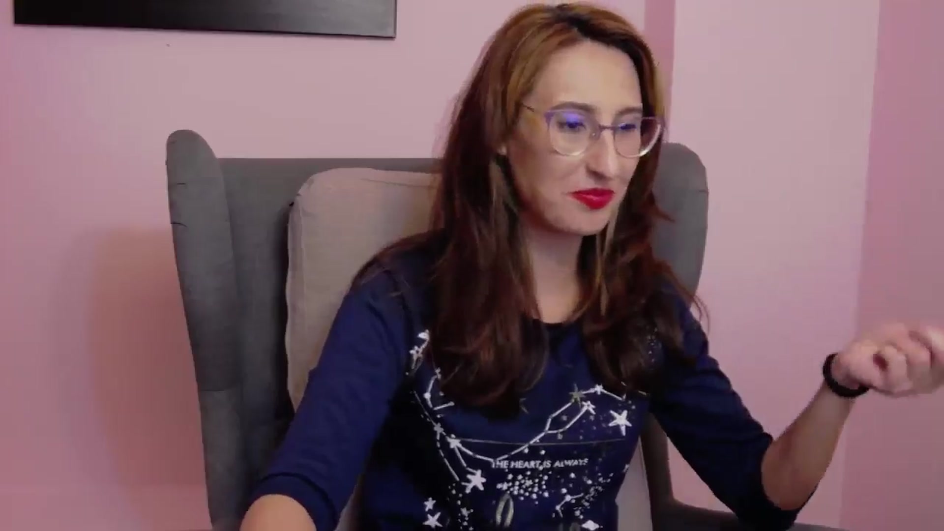Gallery image thumbnail from LysAddiction's myfreecams stream on, 04/17/2025, 13:56 image 2 of 20