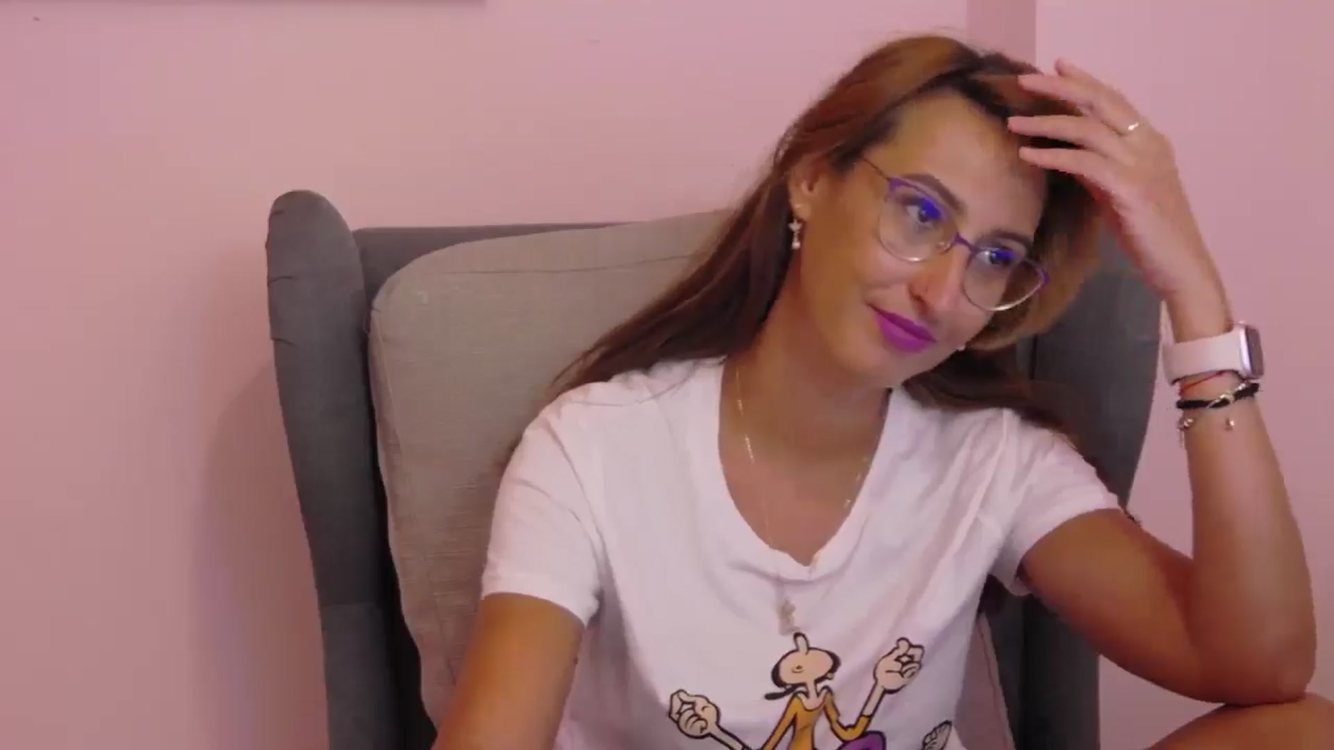 Gallery image thumbnail from LysAddiction's myfreecams stream on, 05/05/2025, 19:01 image 6 of 20