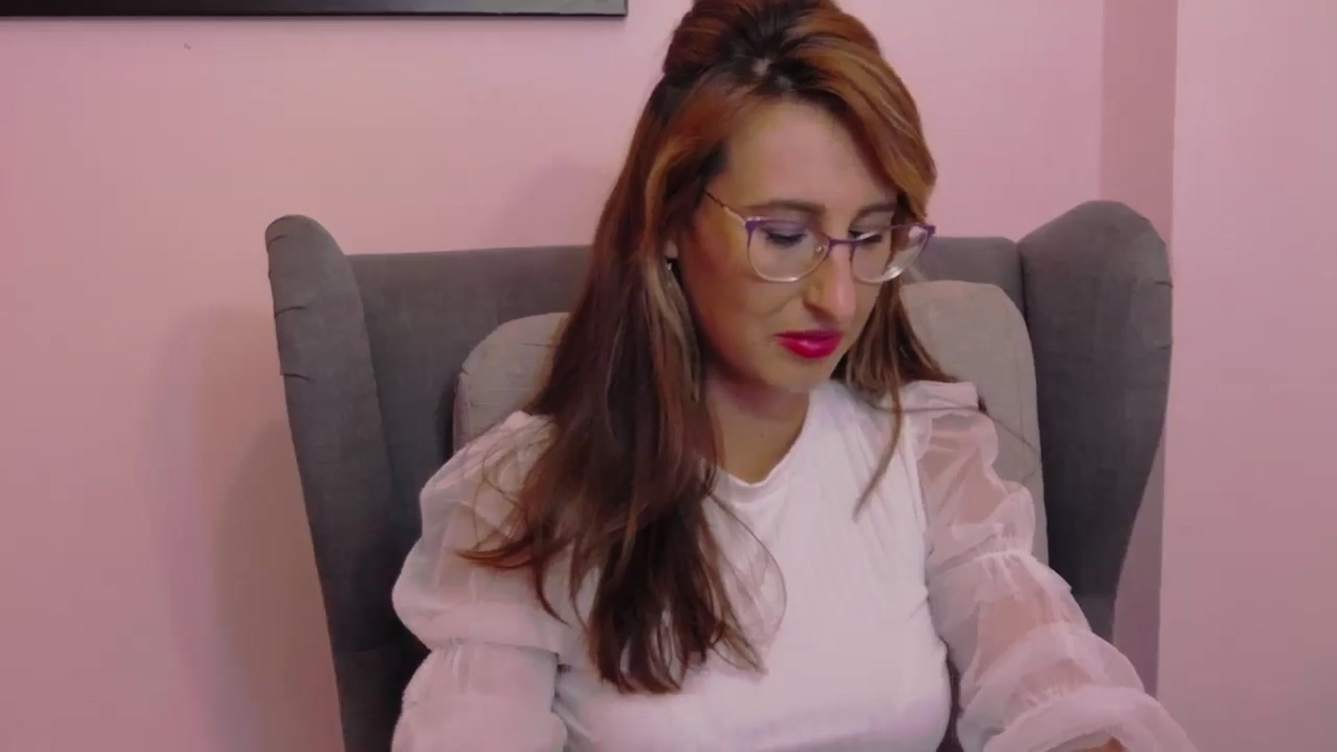 Gallery image thumbnail from LysAddiction's myfreecams stream on, 05/15/2025, 17:05 image 19 of 20