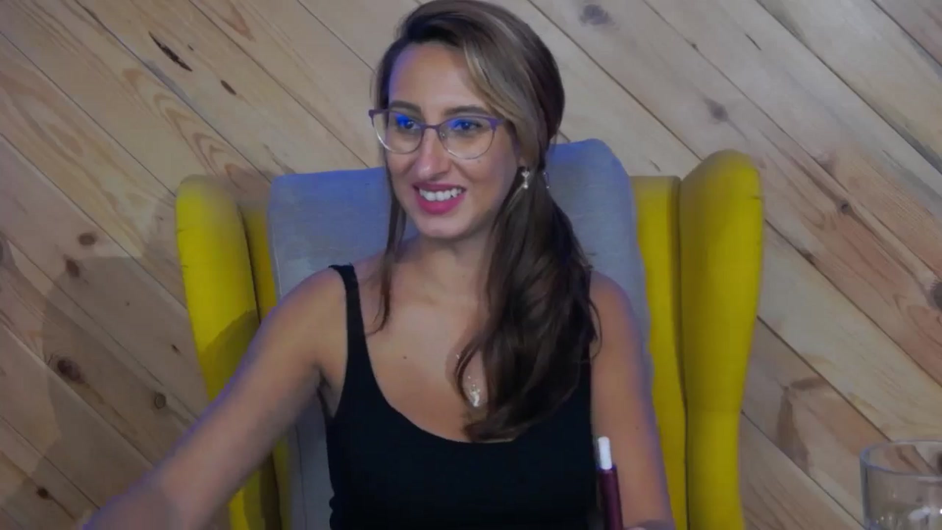 Gallery image thumbnail from LysAddiction's myfreecams stream on, 05/25/2025, 16:05 image 15 of 20