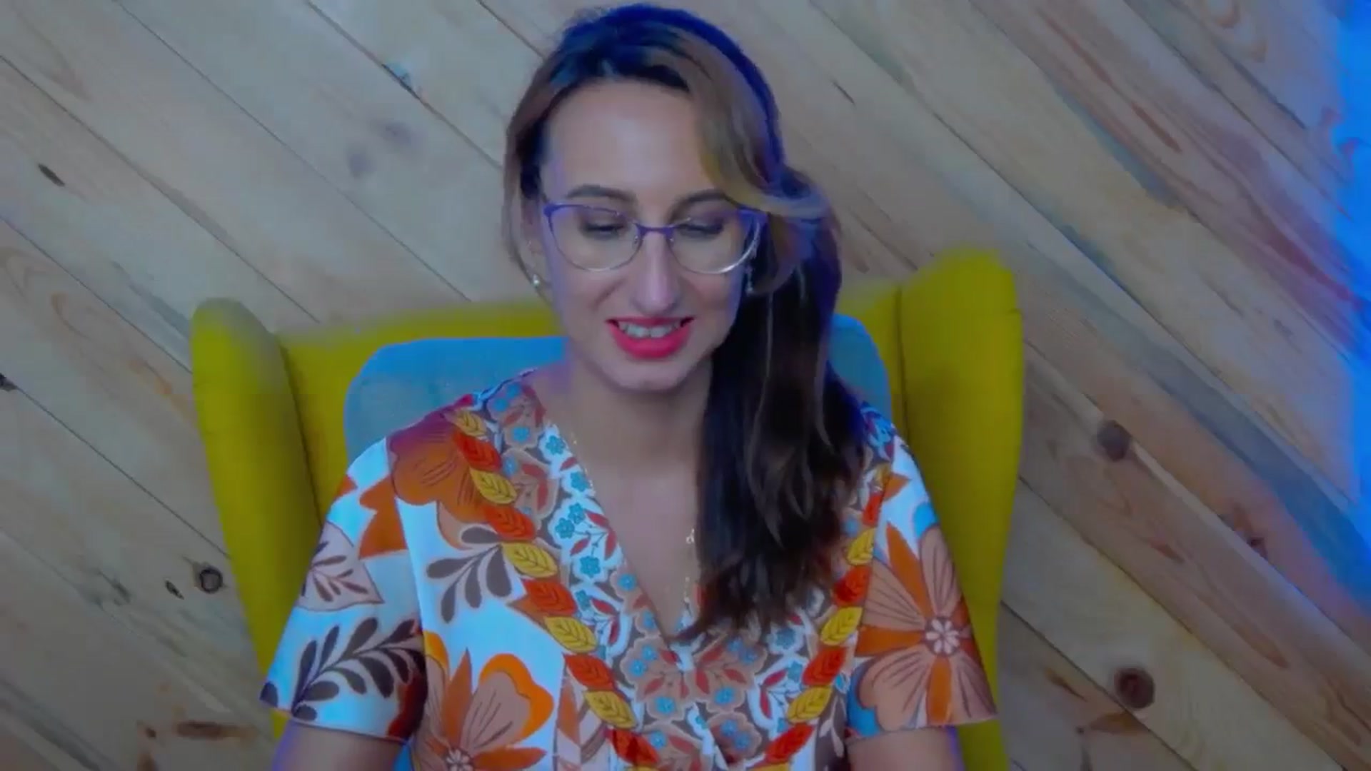 Gallery image thumbnail from LysAddiction's myfreecams stream on, 06/08/2025, 15:57 image 8 of 20