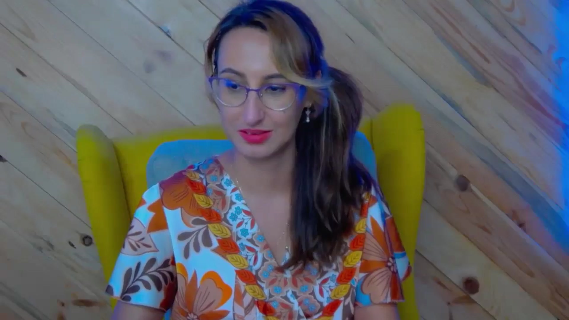 Gallery image thumbnail from LysAddiction's myfreecams stream on, 06/08/2025, 15:57 image 10 of 20