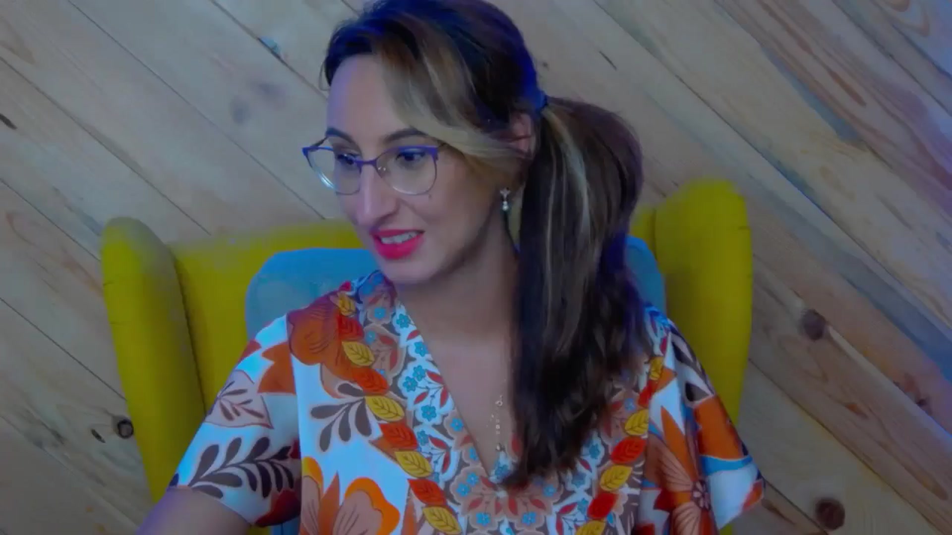 Gallery image thumbnail from LysAddiction's myfreecams stream on, 06/08/2025, 15:57 image 13 of 20