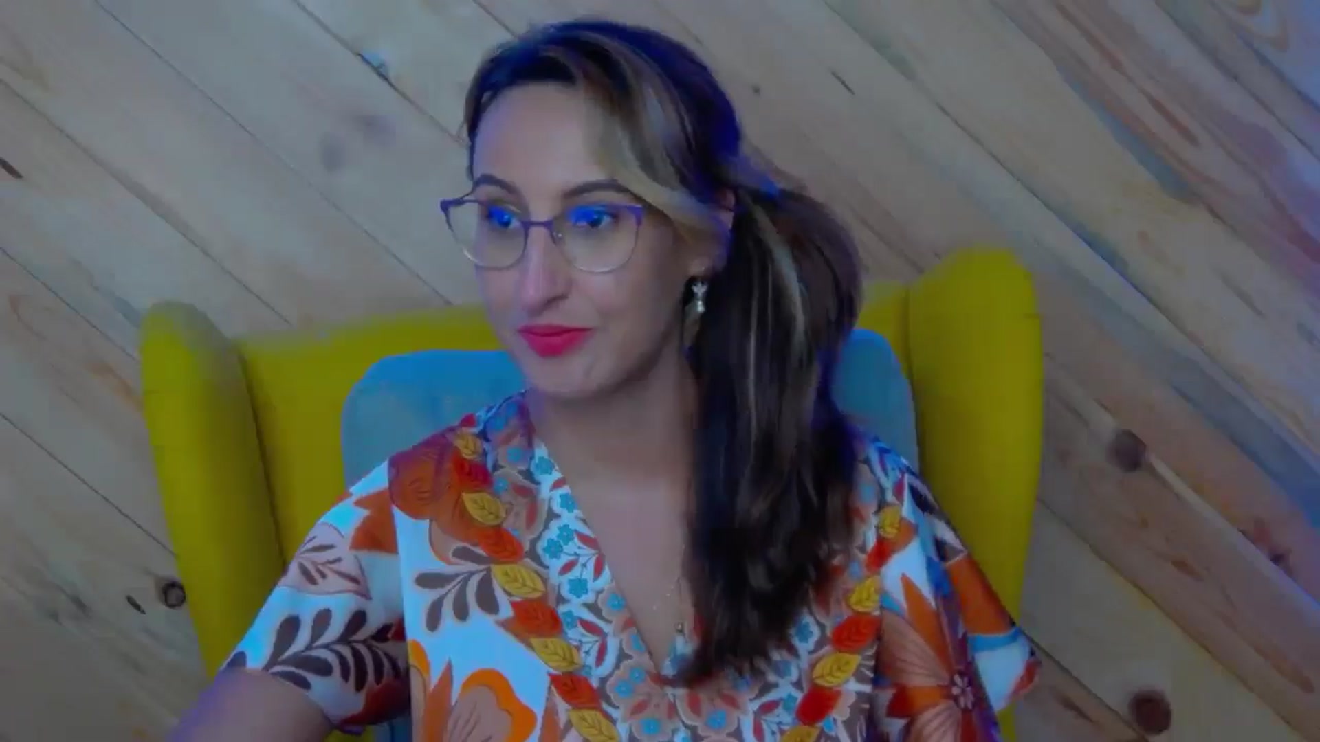 Gallery image thumbnail from LysAddiction's myfreecams stream on, 06/08/2025, 15:57 image 15 of 20