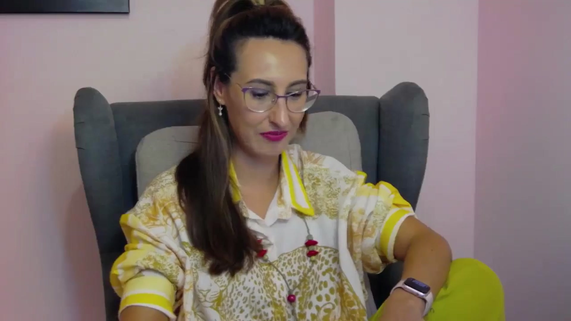 Gallery image thumbnail from LysAddiction's myfreecams stream on, 06/09/2025, 19:11 image 12 of 20