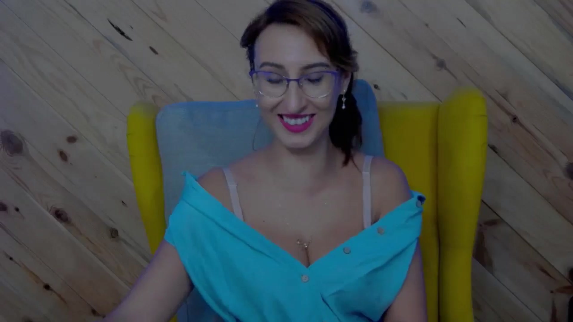 Gallery image thumbnail from LysAddiction's myfreecams stream on, 07/06/2025, 17:50 image 14 of 20