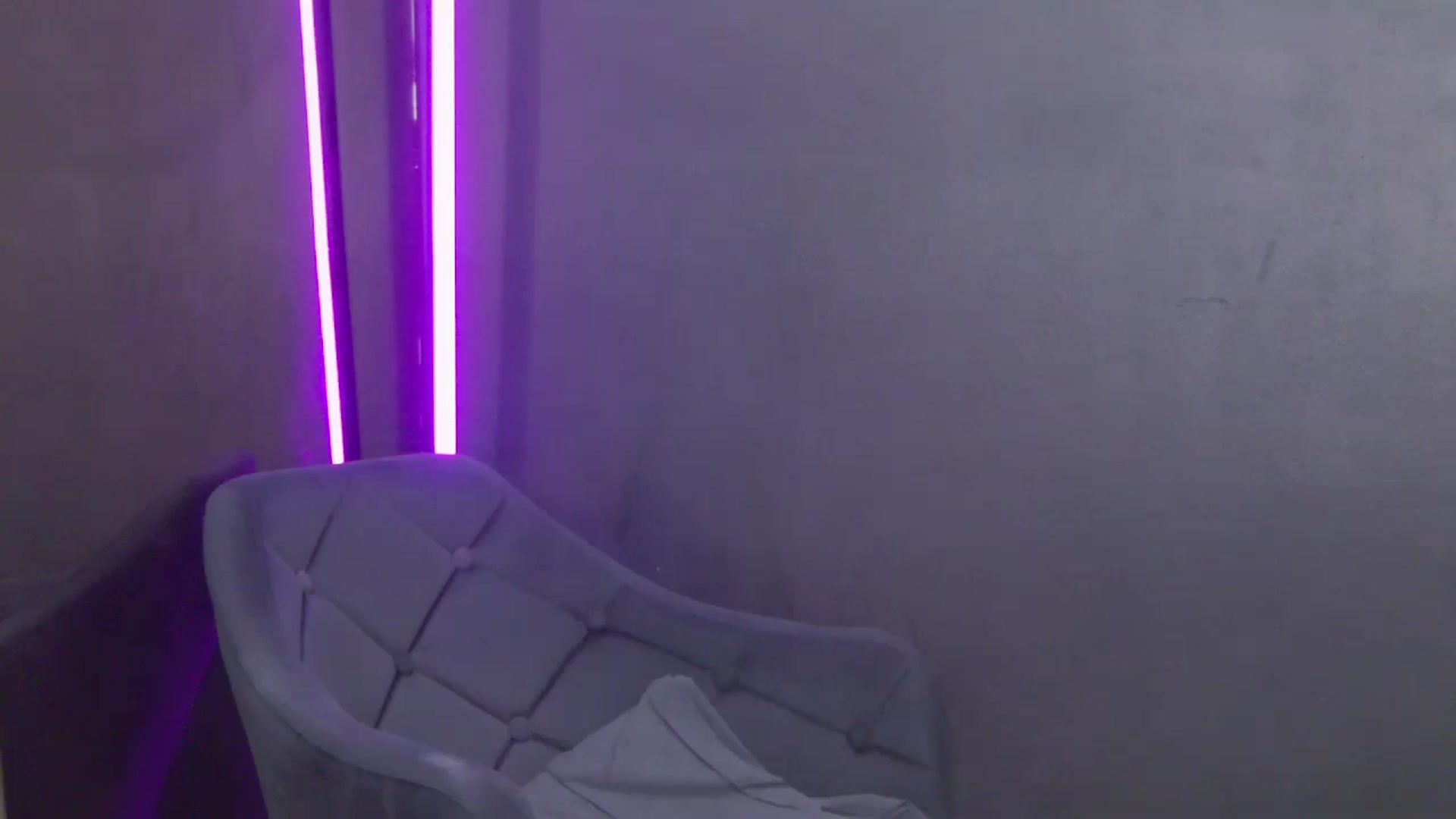 Gallery image thumbnail from LysAddiction's myfreecams stream on, 08/02/2025, 18:26 image 16 of 20