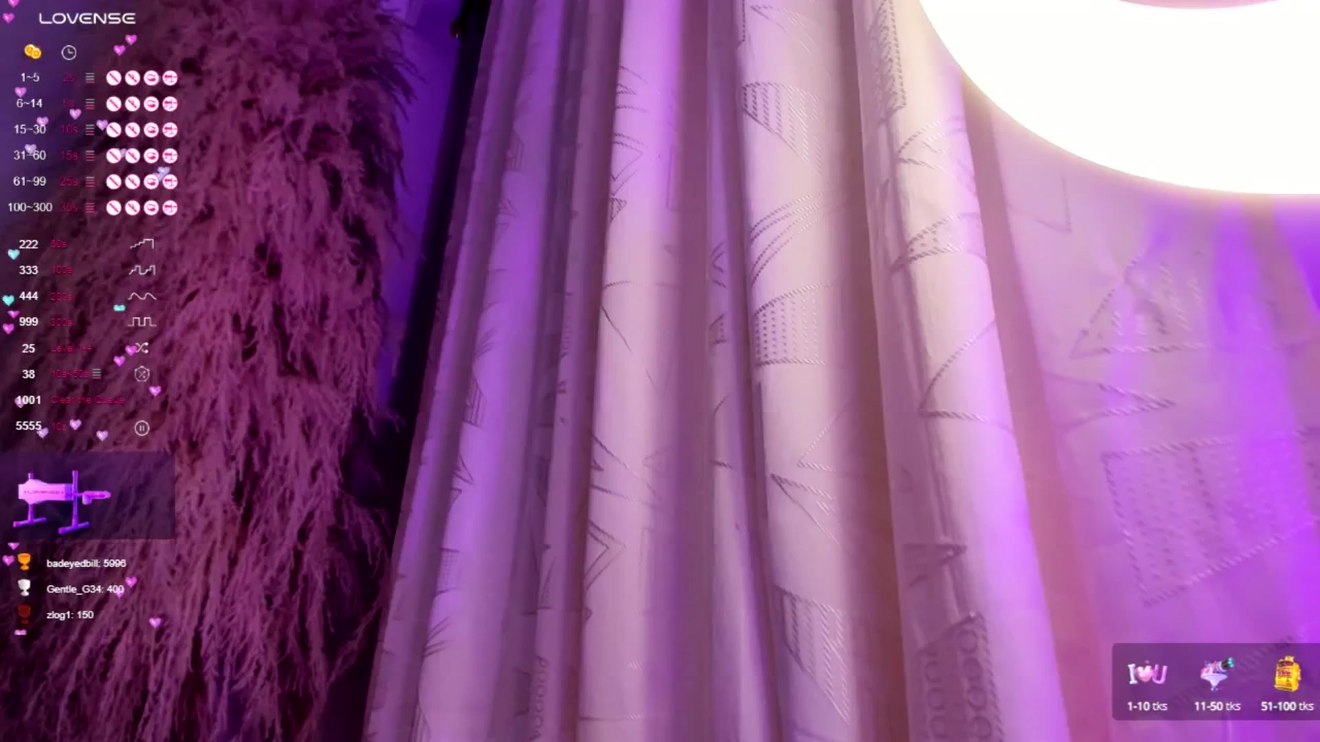 Gallery image thumbnail from Lys_with's myfreecams stream on, 08/05/2024, 09:26 image 4 of 20