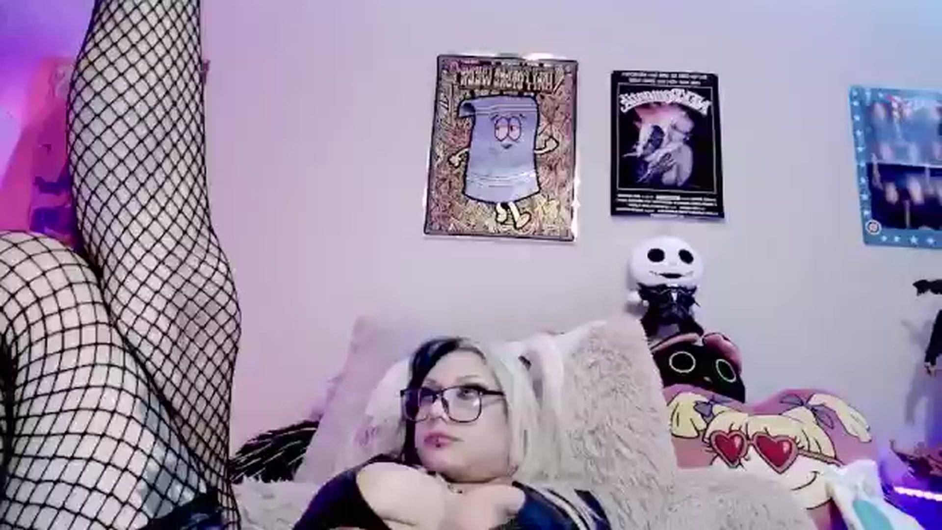 Gallery image thumbnail from Lysergia's myfreecams stream on, 04/13/2024, 17:33 image 9 of 20