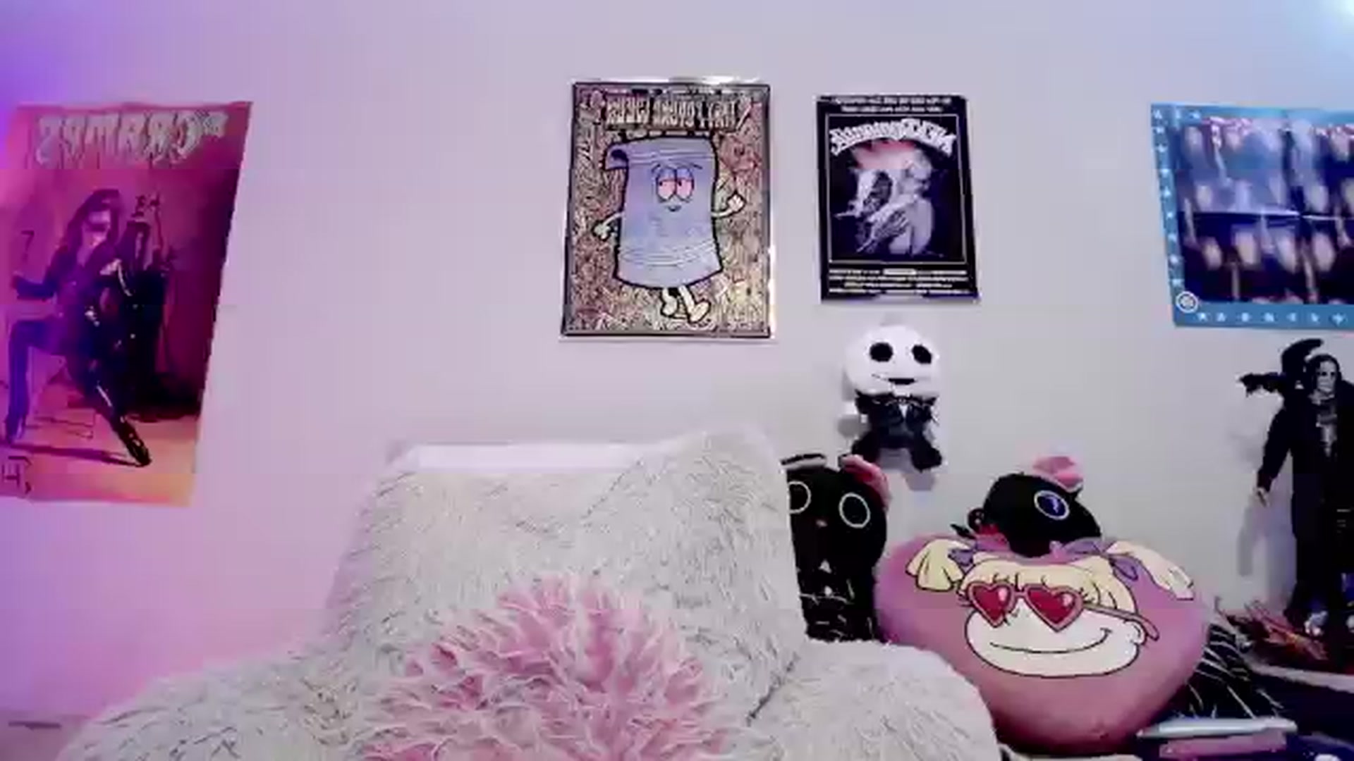 Gallery image thumbnail from Lysergia's myfreecams stream on, 04/18/2024, 16:56 image 2 of 20