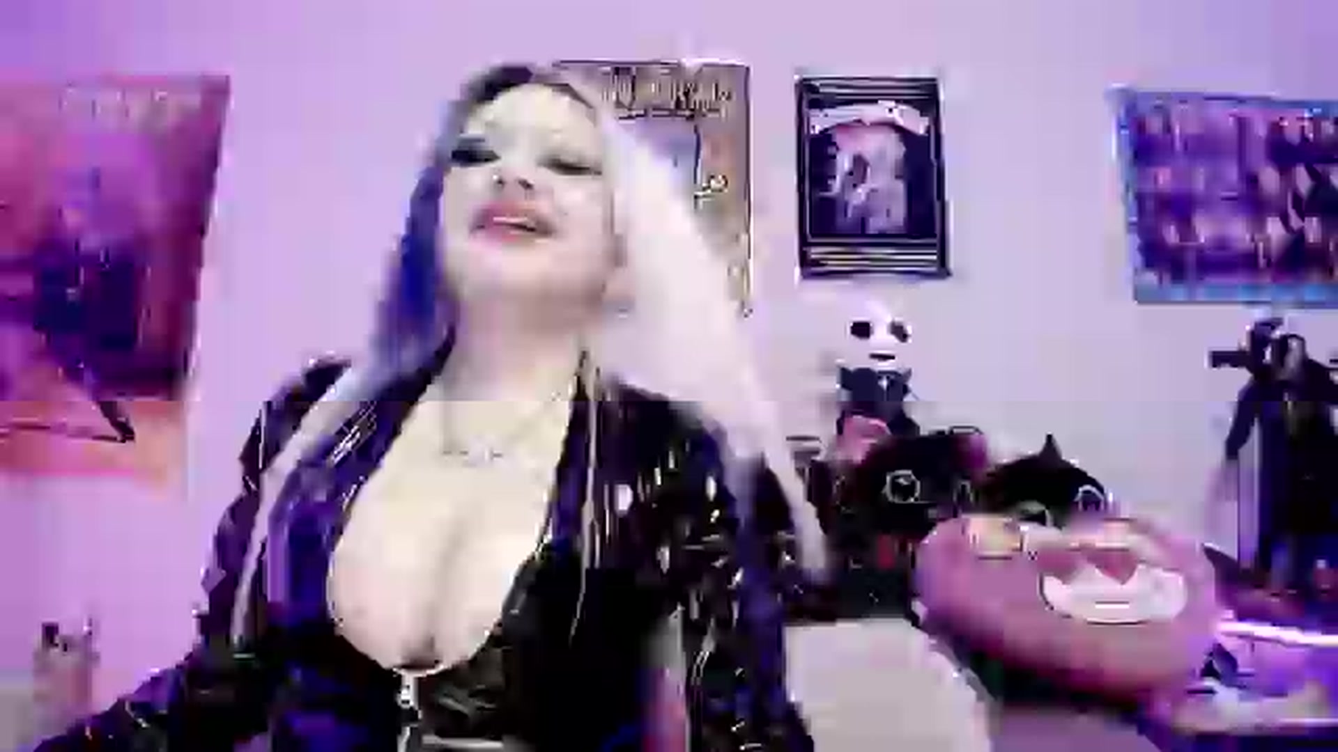Gallery image thumbnail from Lysergia's myfreecams stream on, 05/03/2024, 22:53 image 7 of 20