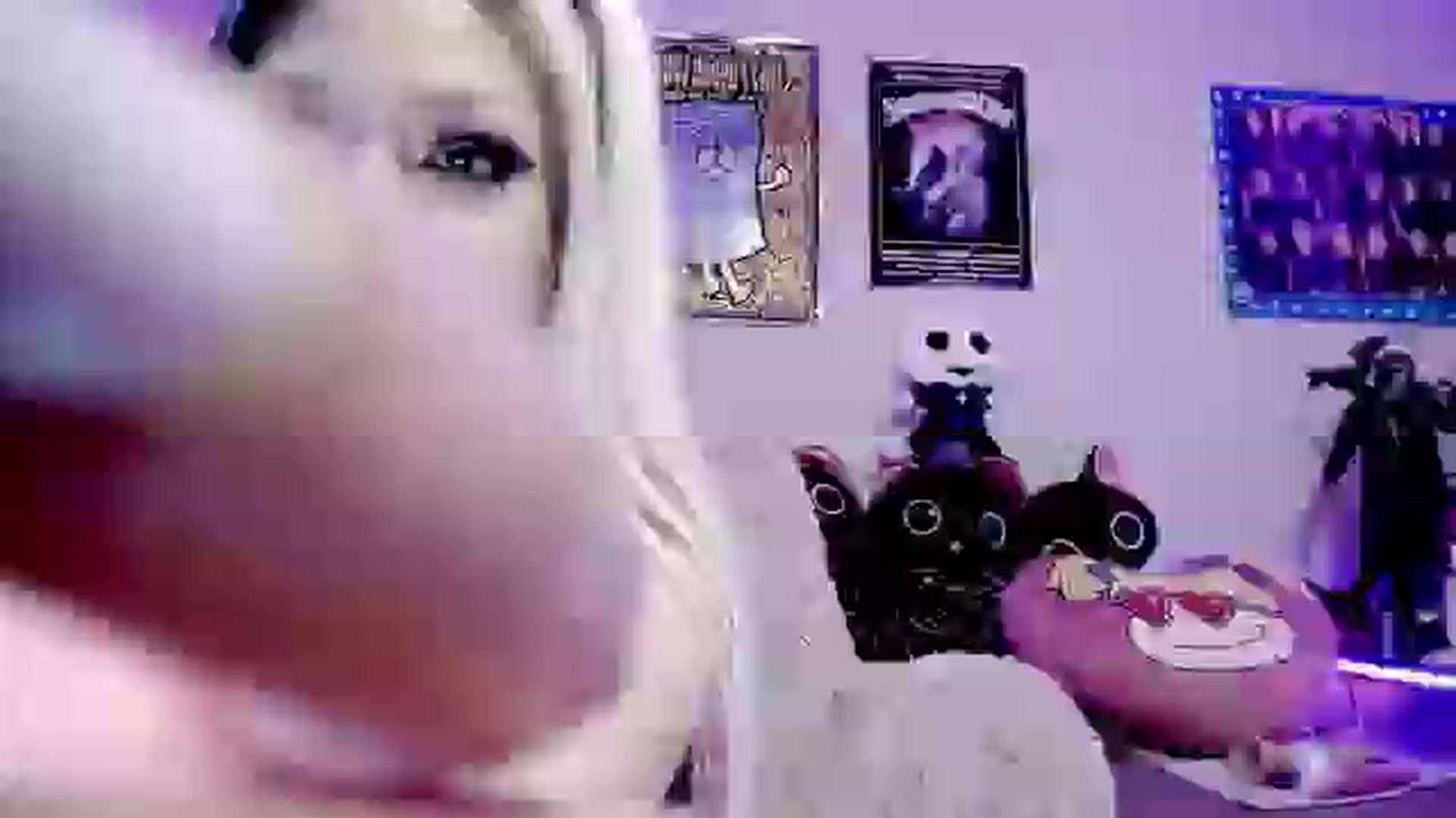 Gallery image thumbnail from Lysergia's myfreecams stream on, 05/20/2024, 22:17 image 9 of 20