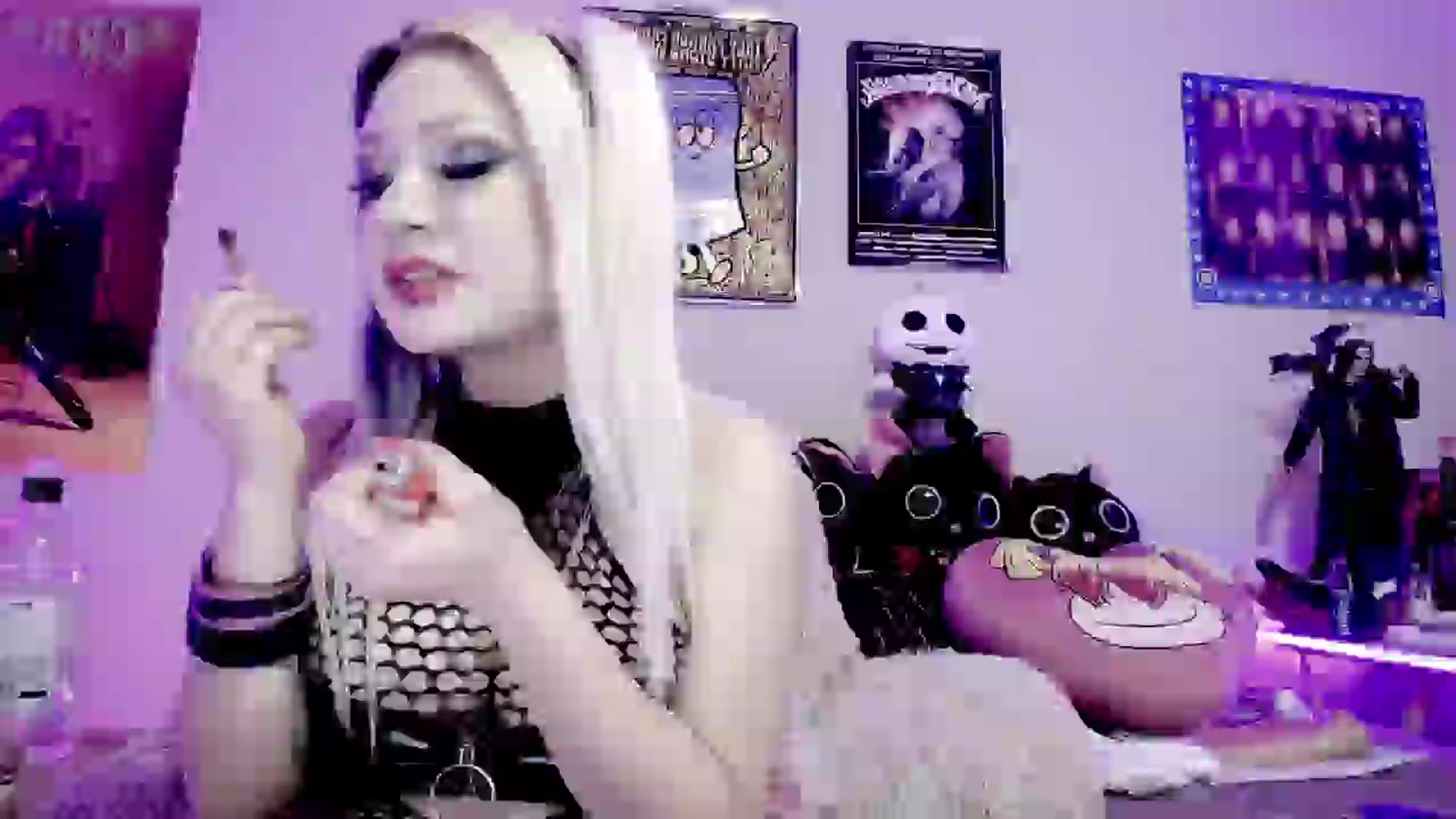 Gallery image thumbnail from Lysergia's myfreecams stream on, 06/11/2024, 10:35 image 12 of 20