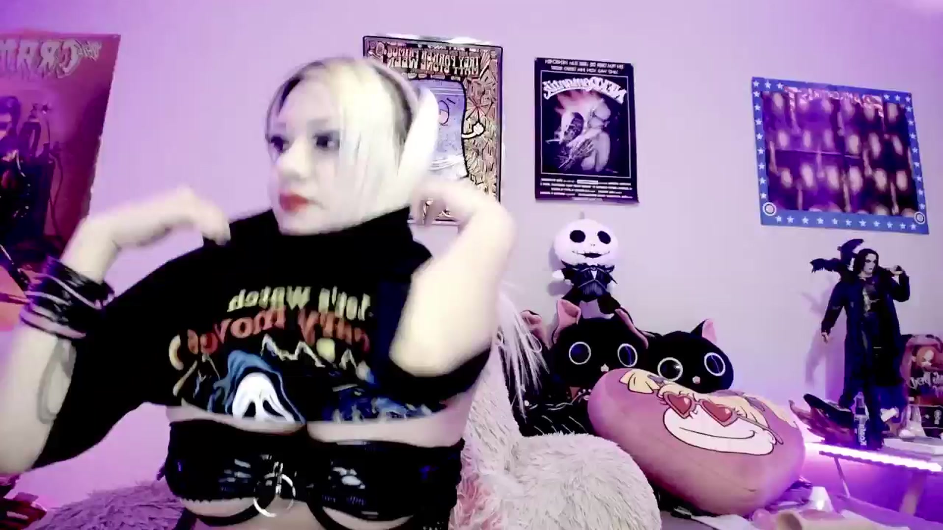 Gallery image thumbnail from Lysergia's myfreecams stream on, 06/14/2024, 19:32 image 5 of 20