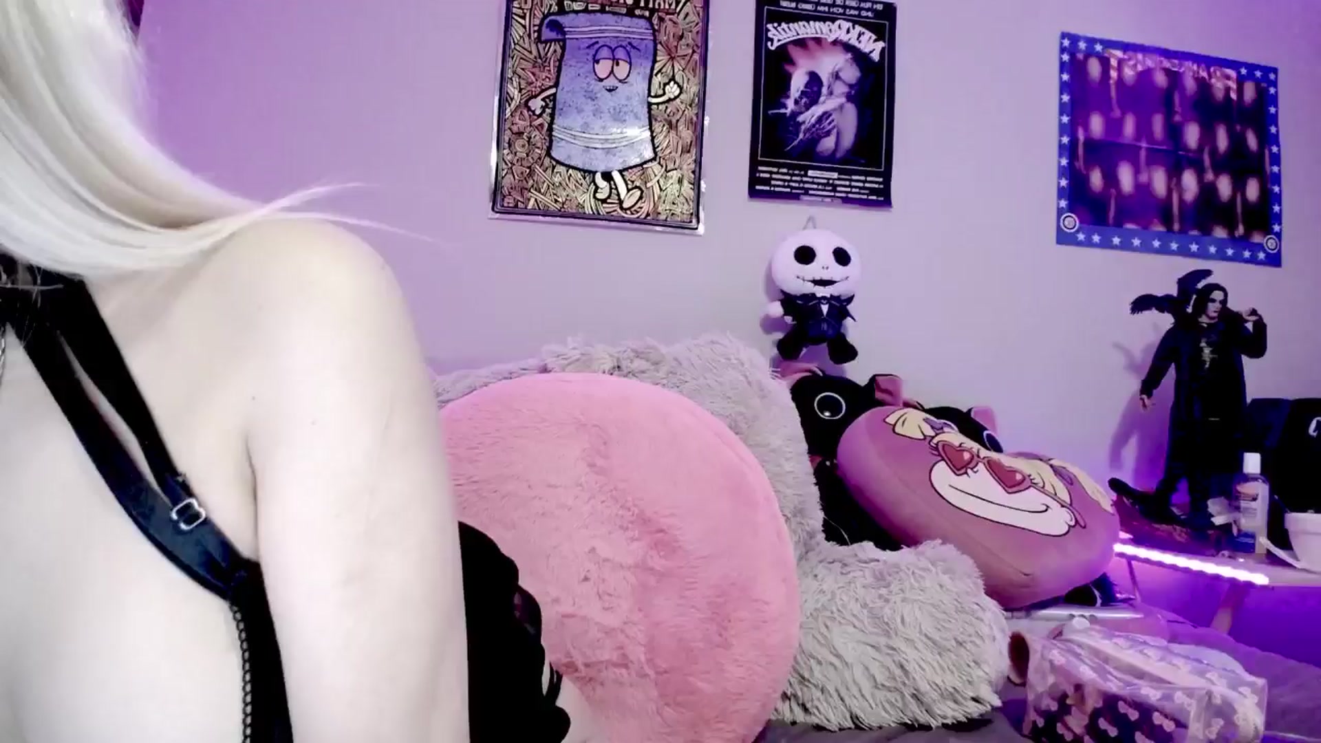 Gallery image thumbnail from Lysergia's myfreecams stream on, 07/31/2024, 10:14 image 1 of 20