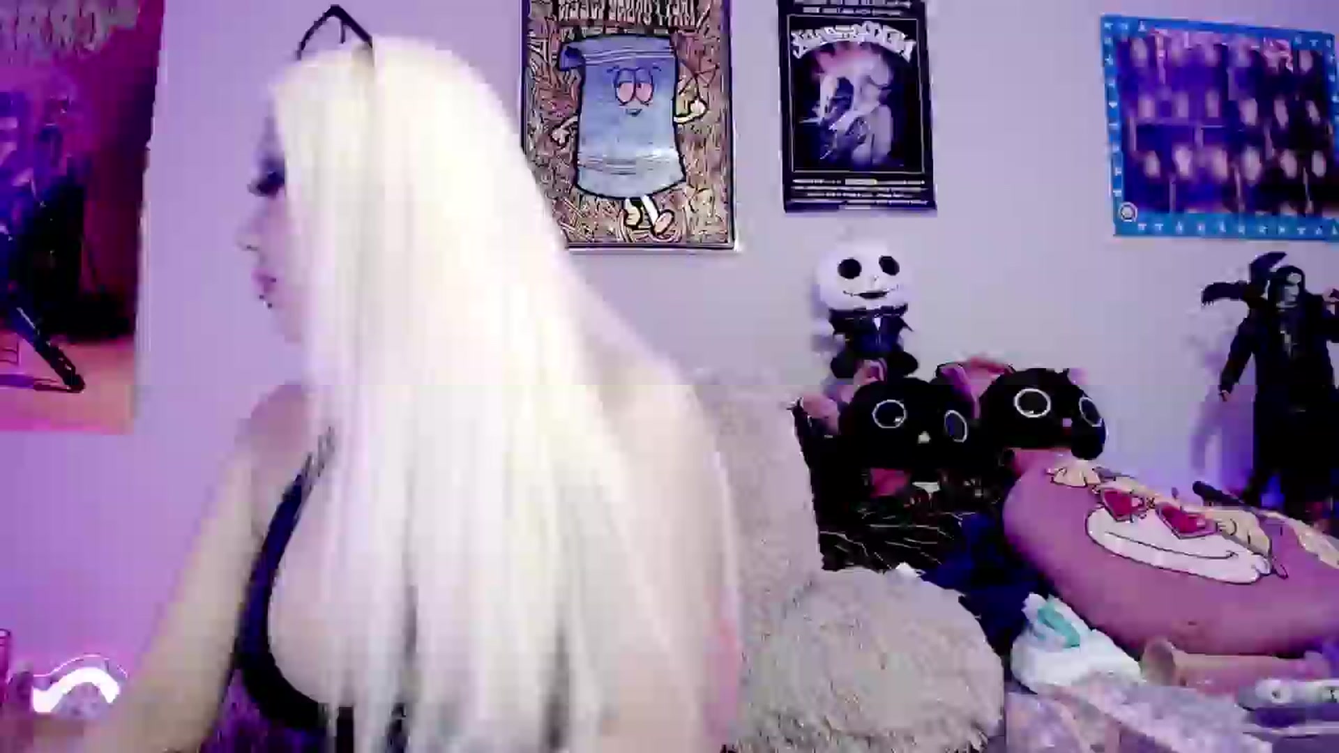 Gallery image thumbnail from Lysergia's myfreecams stream on, 08/07/2024, 22:47 image 14 of 20