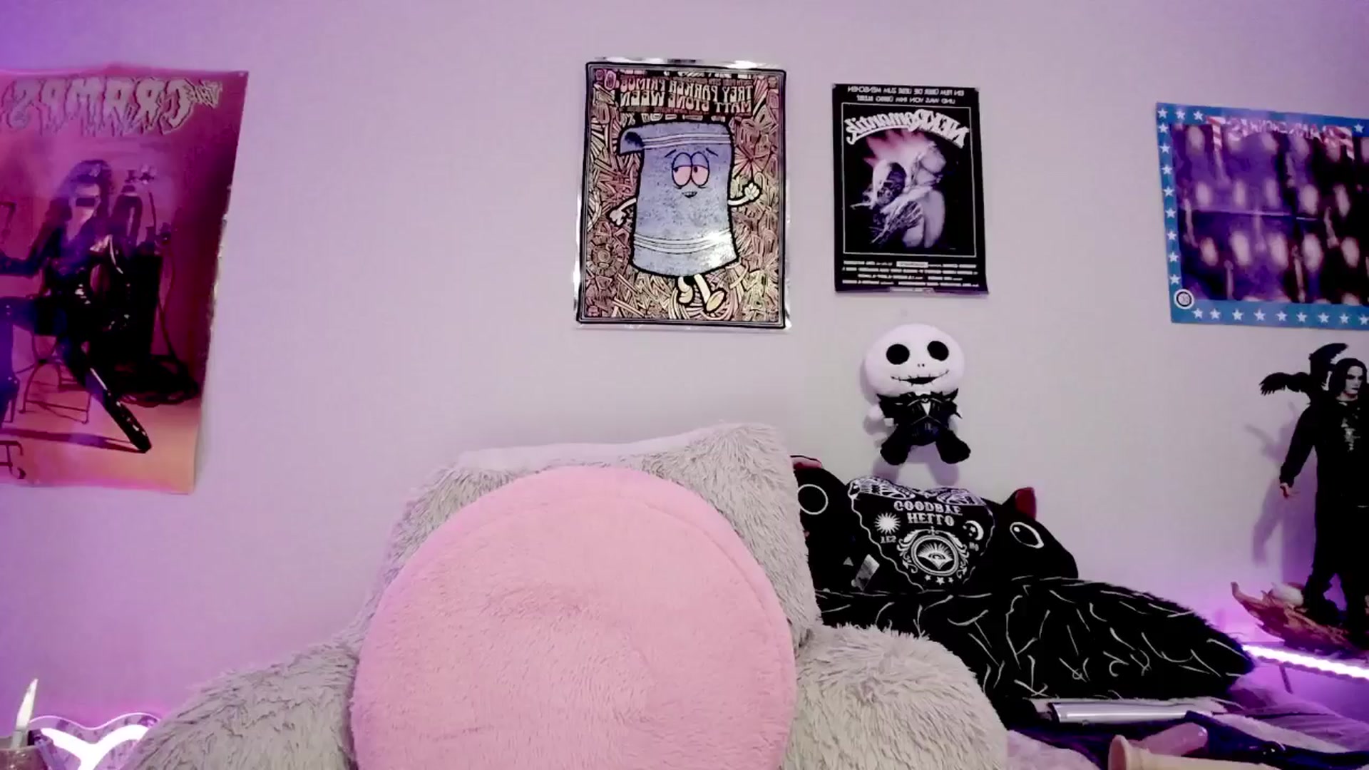 Gallery image thumbnail from Lysergia's myfreecams stream on, 11/03/2024, 21:50 image 16 of 20