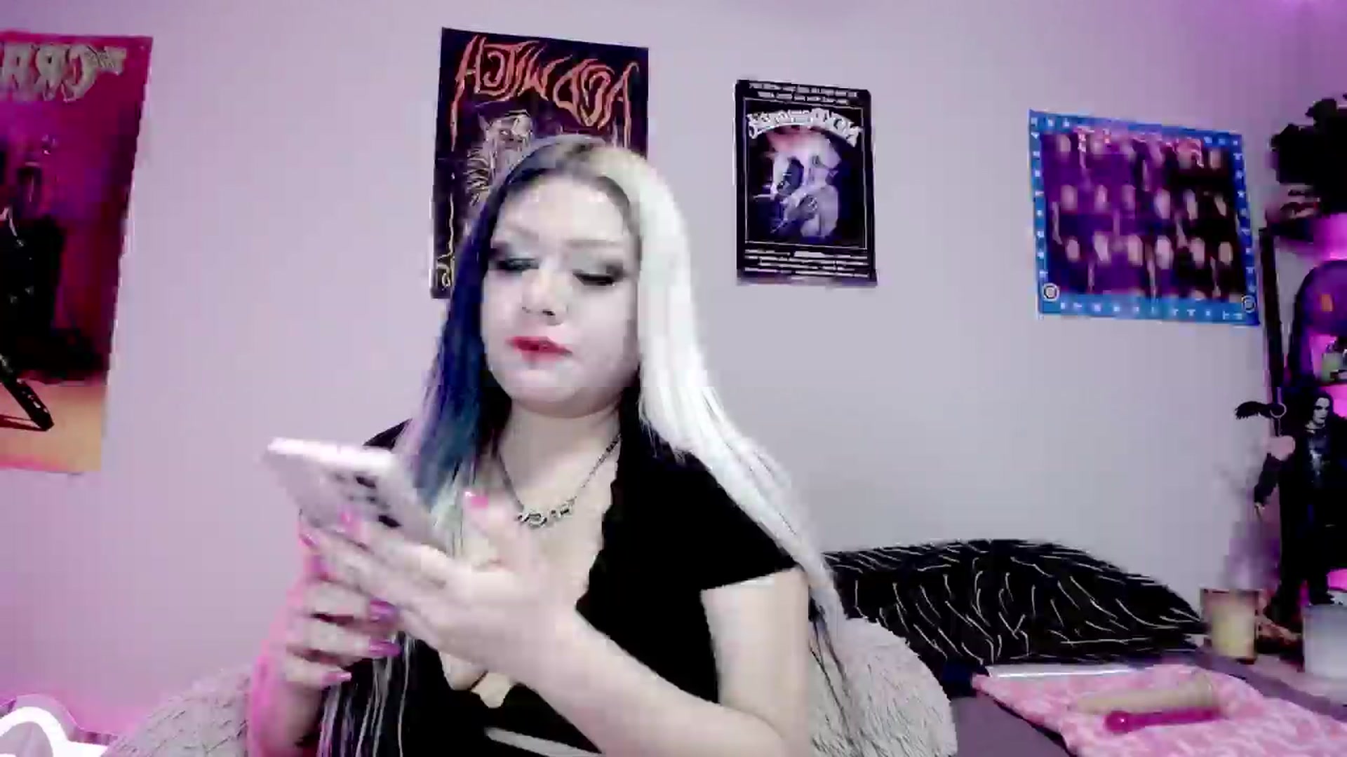 Gallery image thumbnail from Lysergia's myfreecams stream on, 09/27/2025, 12:23 image 14 of 20
