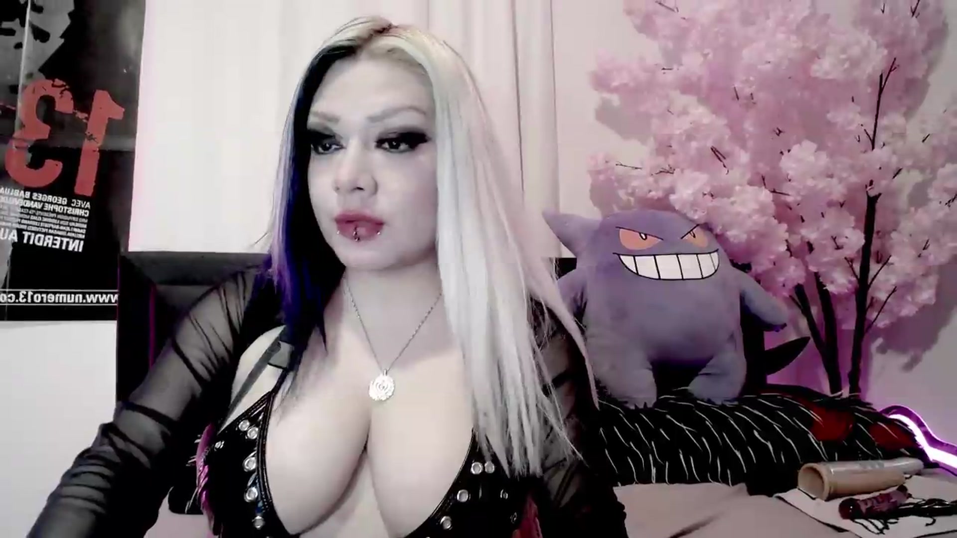 Gallery image thumbnail from Lysergia's myfreecams stream on, 07/28/2026, 23:40 image 8 of 20