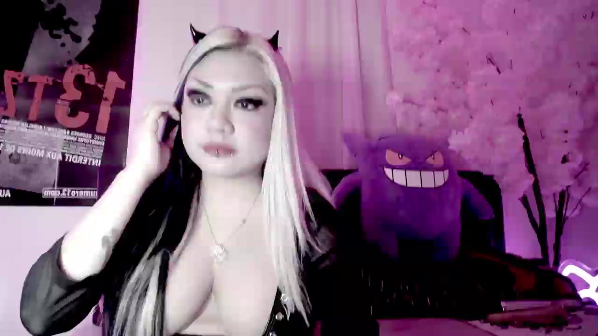 Gallery image thumbnail from Lysergia's myfreecams stream on, 08/08/2026, 15:16 image 3 of 20