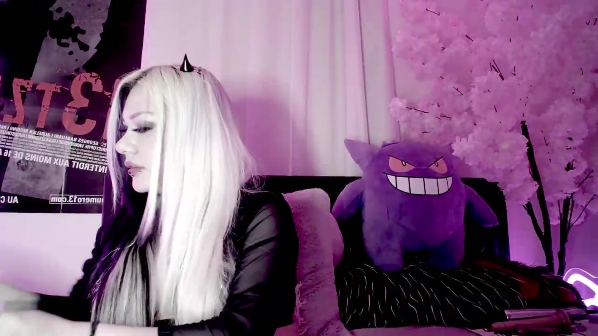 Gallery image thumbnail from Lysergia's myfreecams stream on, 08/08/2026, 15:16 image 7 of 20