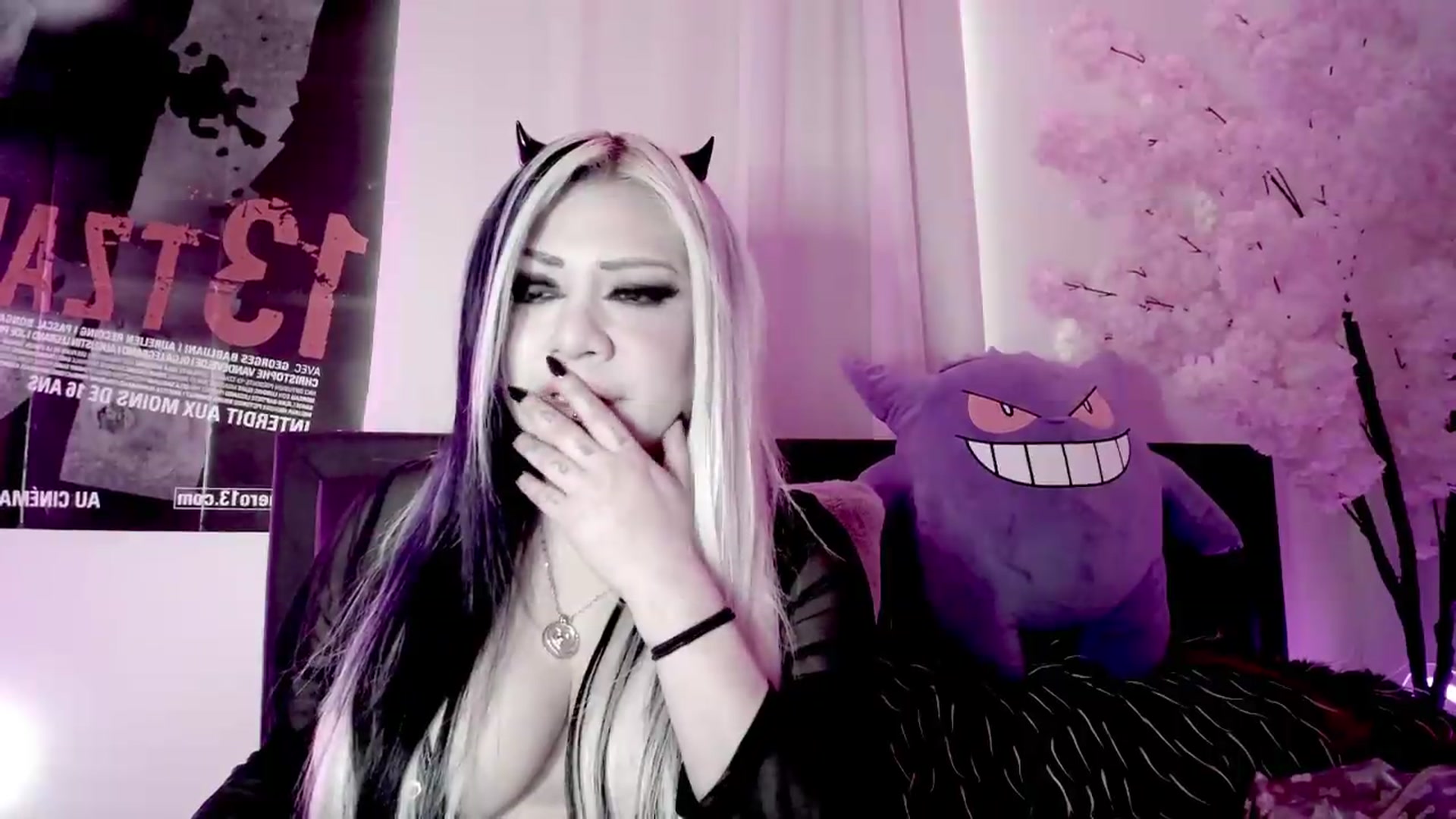 Gallery image thumbnail from Lysergia's myfreecams stream on, 08/08/2026, 23:20 image 14 of 20