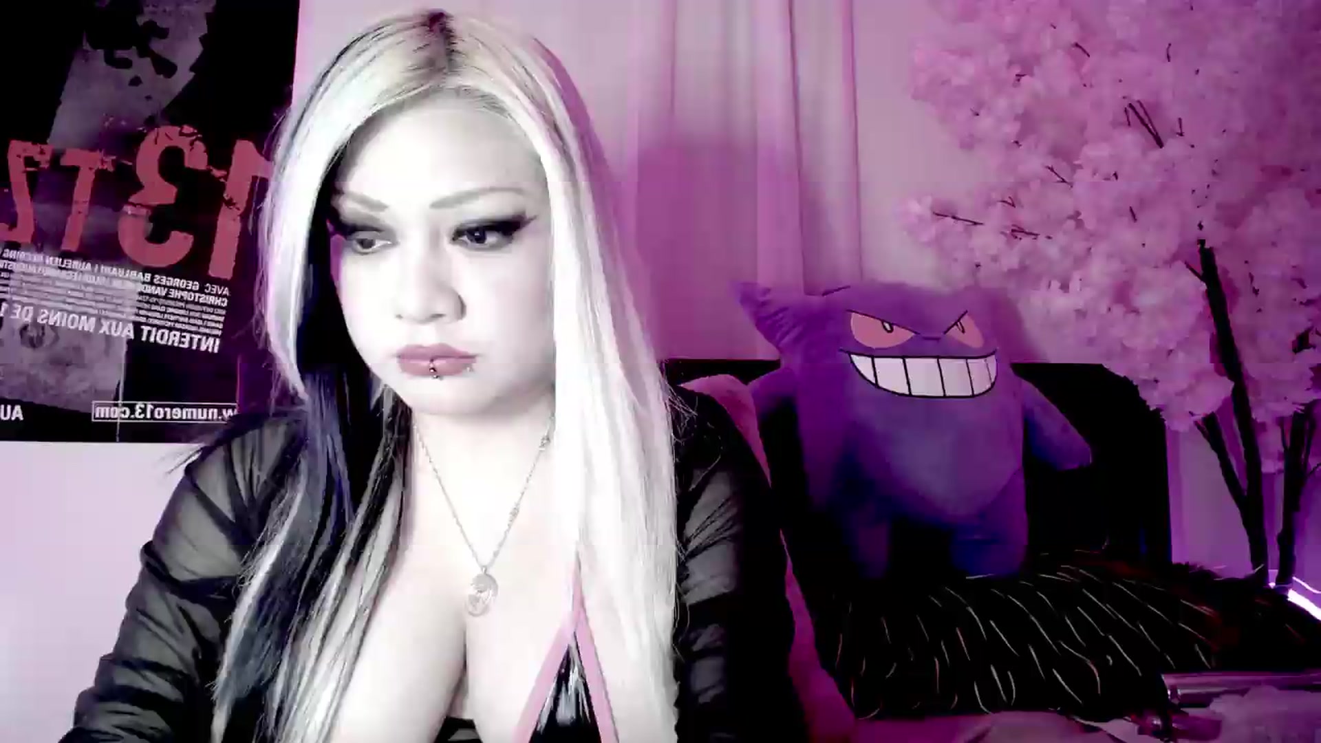 Gallery image thumbnail from Lysergia's myfreecams stream on, 08/10/2026, 24:47 image 2 of 20