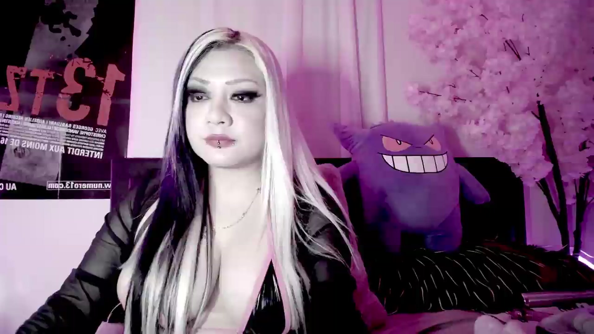 Gallery image thumbnail from Lysergia's myfreecams stream on, 08/10/2026, 24:47 image 12 of 20