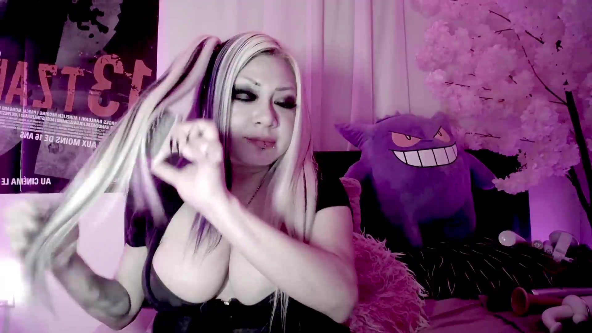 Gallery image thumbnail from Lysergia's myfreecams stream on, 09/05/2026, 06:48 image 5 of 20