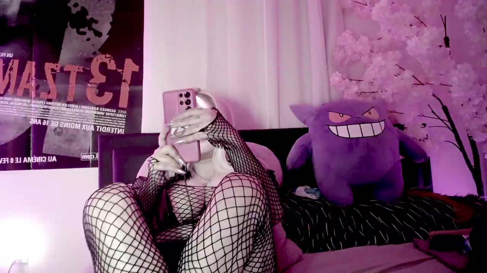 Gallery image thumbnail from Lysergia's myfreecams stream on, 09/11/2026, 11:00 image 10 of 20