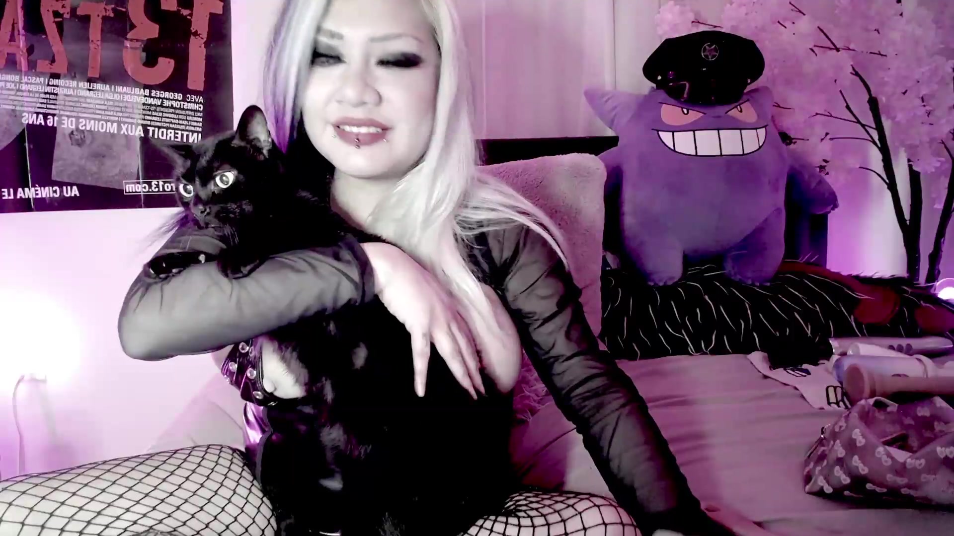 Gallery image thumbnail from Lysergia's myfreecams stream on, 09/22/2026, 20:23 image 18 of 20