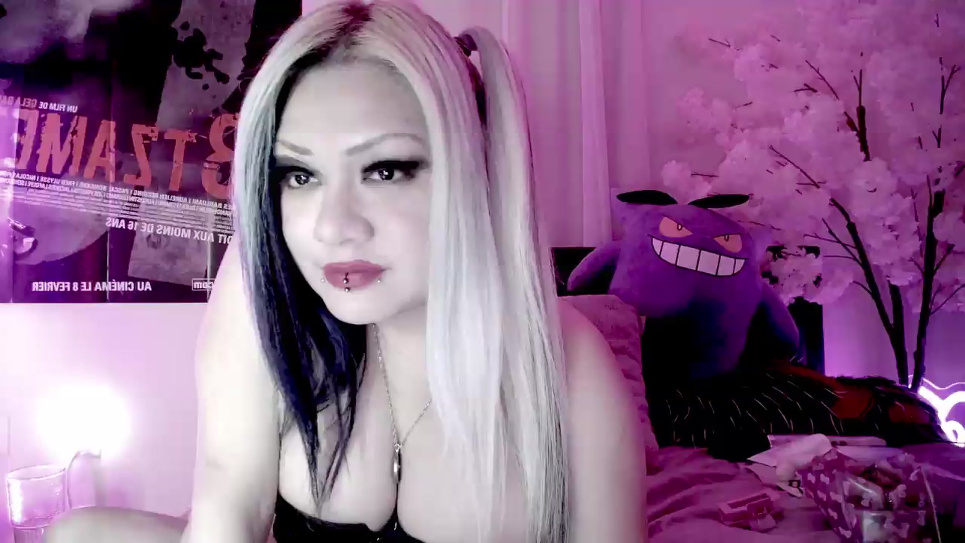 Gallery image thumbnail from Lysergia's myfreecams stream on, 09/25/2026, 24:12 image 18 of 20