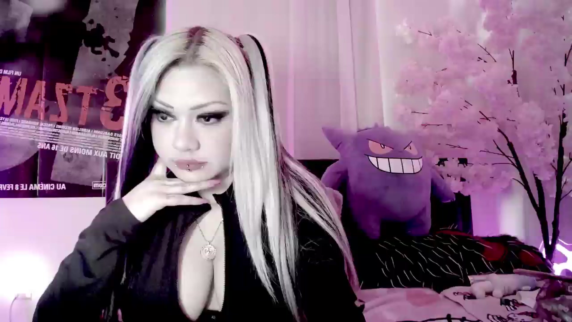 Gallery image thumbnail from Lysergia's myfreecams stream on, 09/25/2026, 20:37 image 19 of 20