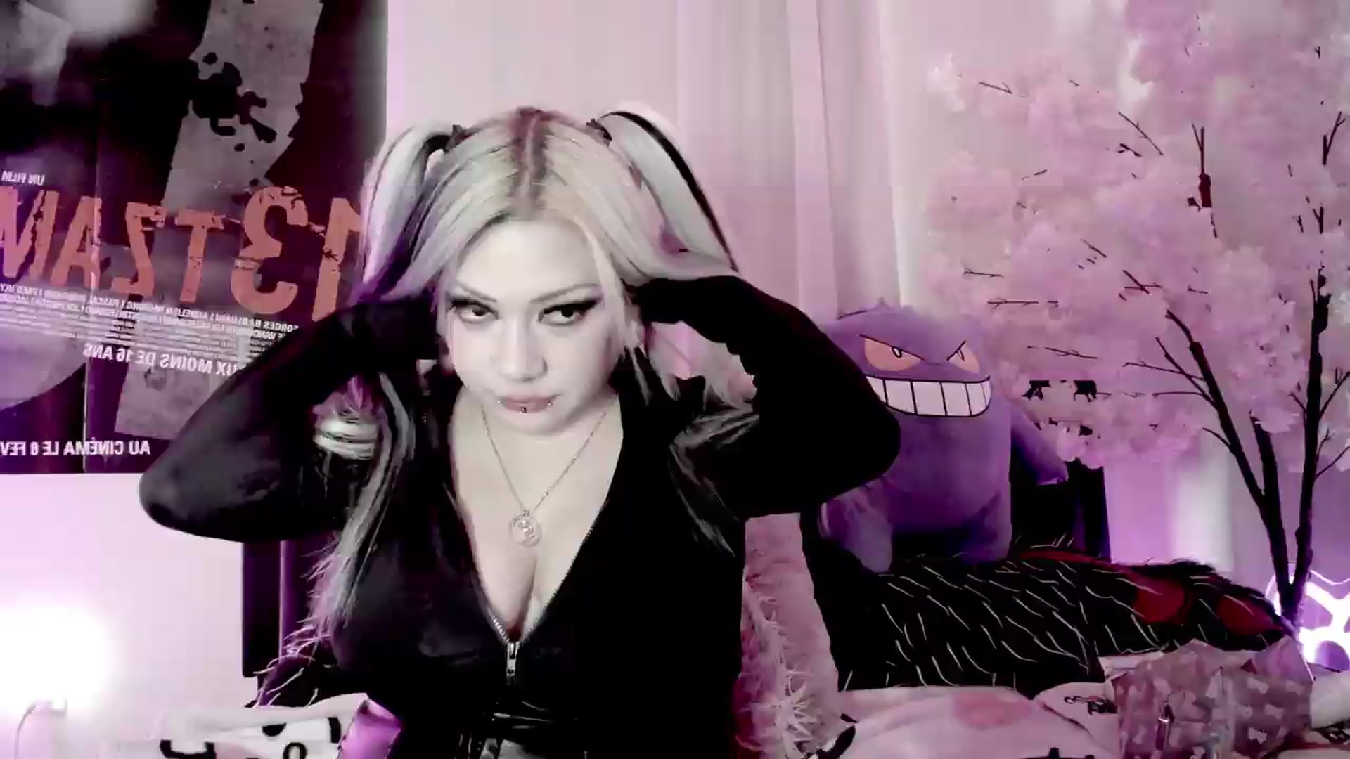 Gallery image thumbnail from Lysergia's myfreecams stream on, 09/25/2026, 20:37 image 17 of 20