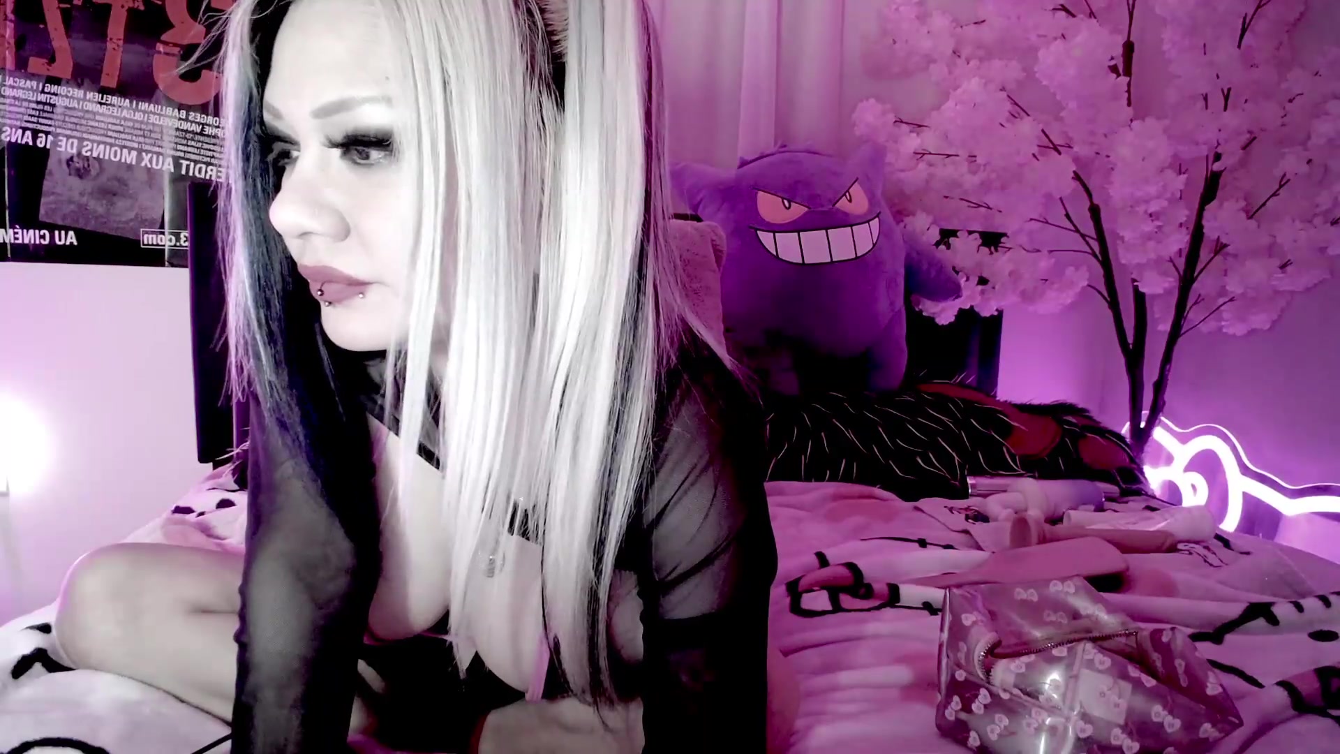 Gallery image thumbnail from Lysergia's myfreecams stream on, 09/26/2026, 08:47 image 14 of 20
