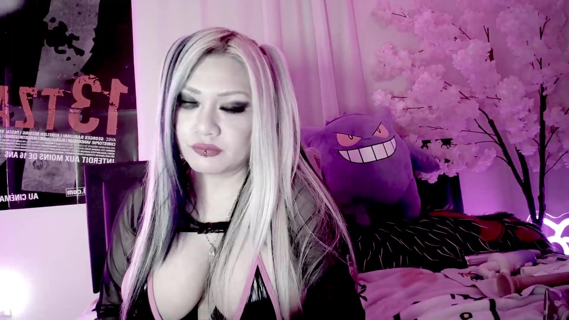 Gallery image thumbnail from Lysergia's myfreecams stream on, 09/26/2026, 08:47 image 19 of 20
