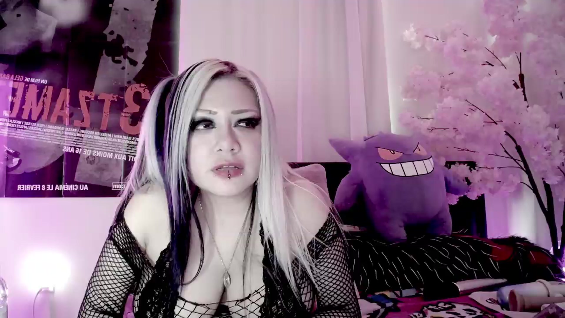 Gallery image thumbnail from Lysergia's myfreecams stream on, 10/02/2026, 22:04 image 16 of 20