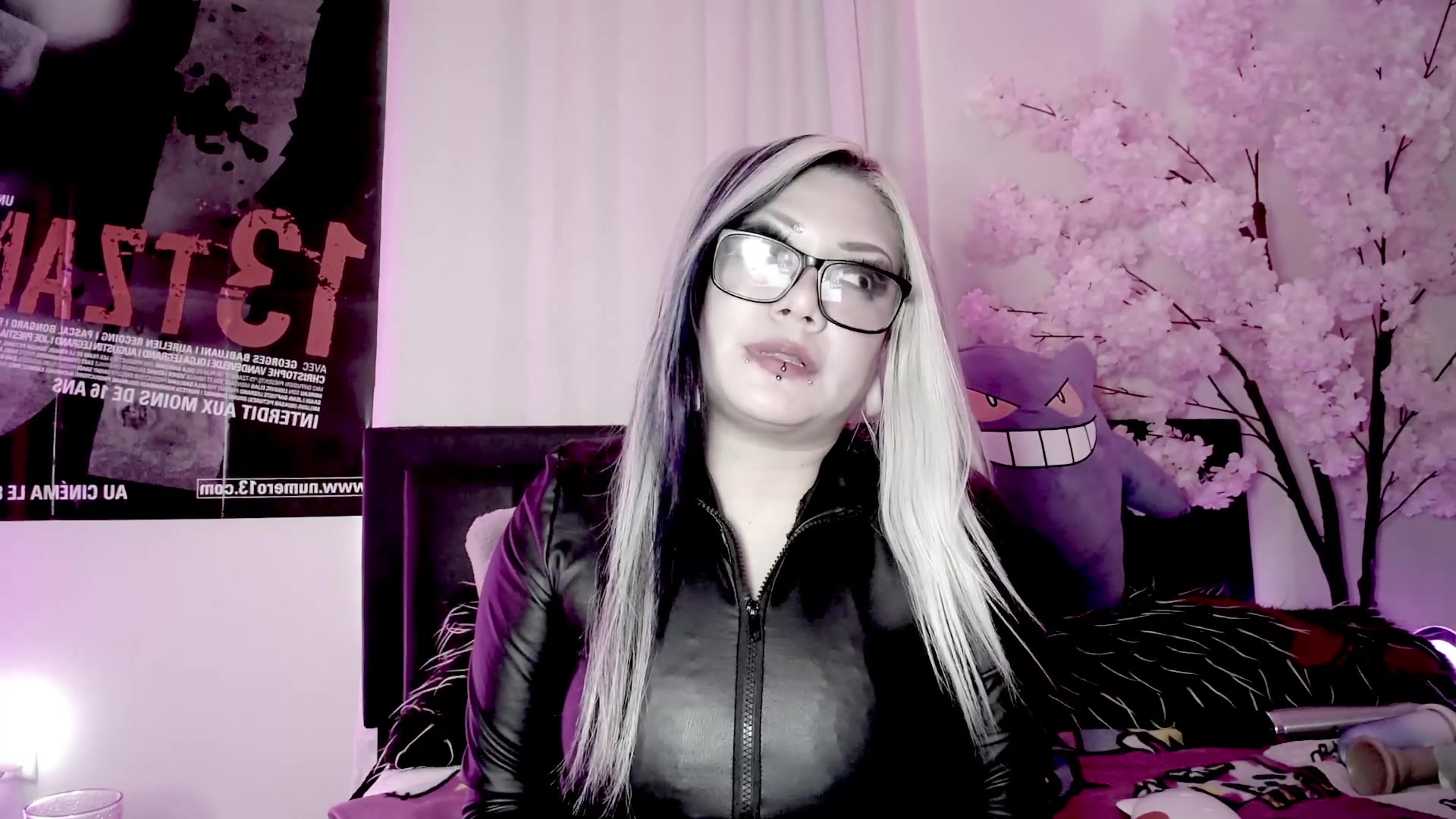 Gallery image thumbnail from Lysergia's myfreecams stream on, 10/03/2026, 20:09 image 12 of 20