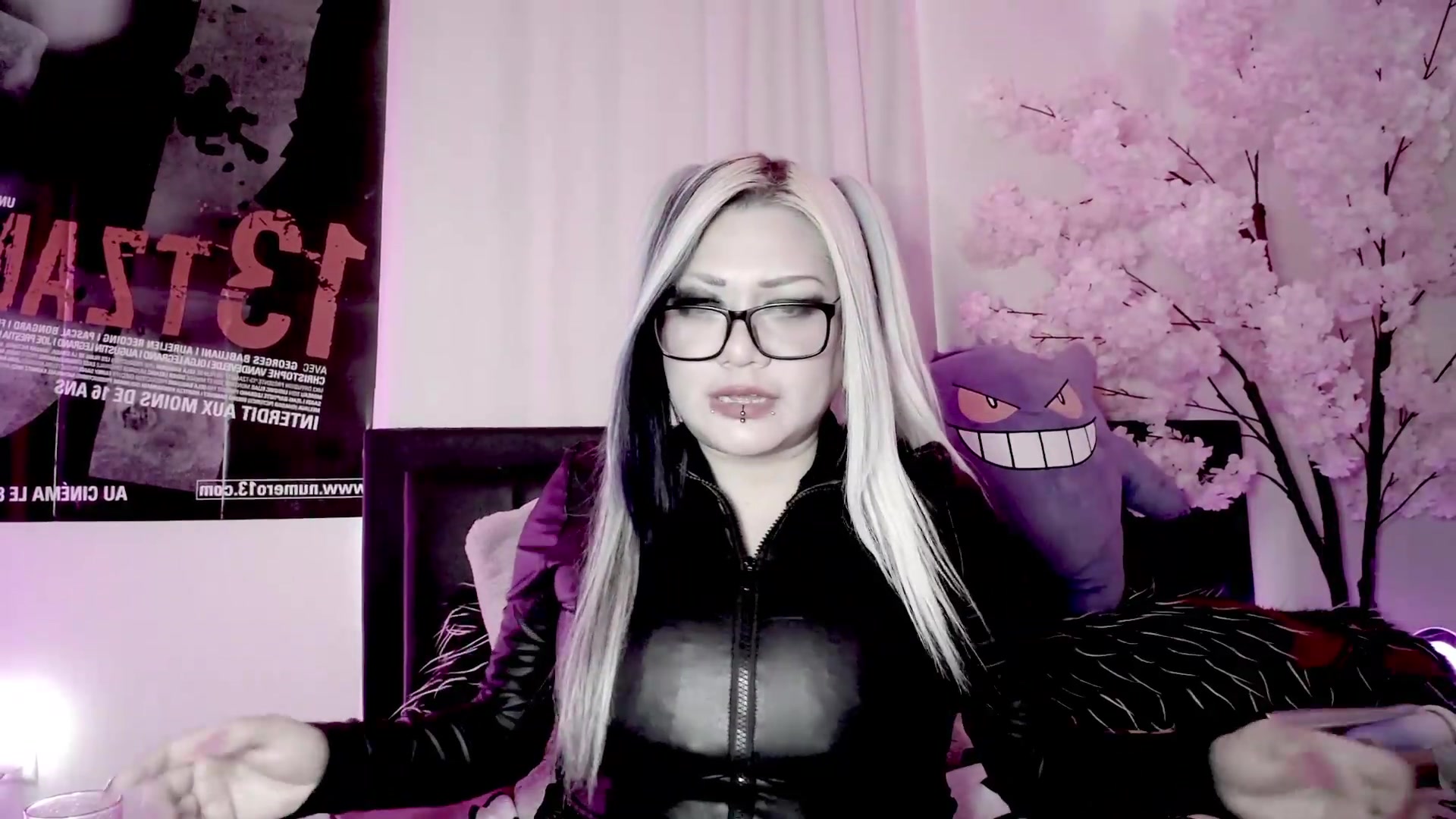 Gallery image thumbnail from Lysergia's myfreecams stream on, 10/03/2026, 20:09 image 15 of 20