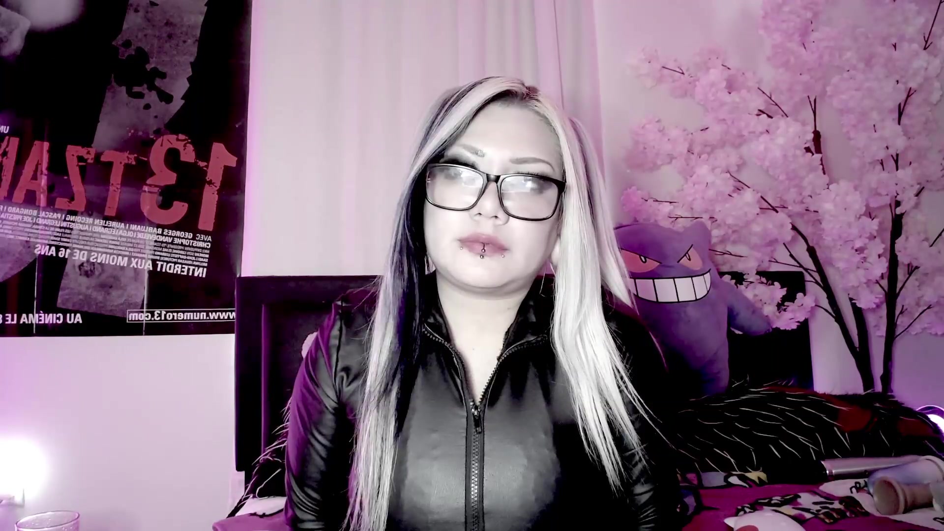 Gallery image thumbnail from Lysergia's myfreecams stream on, 10/03/2026, 20:09 image 11 of 20