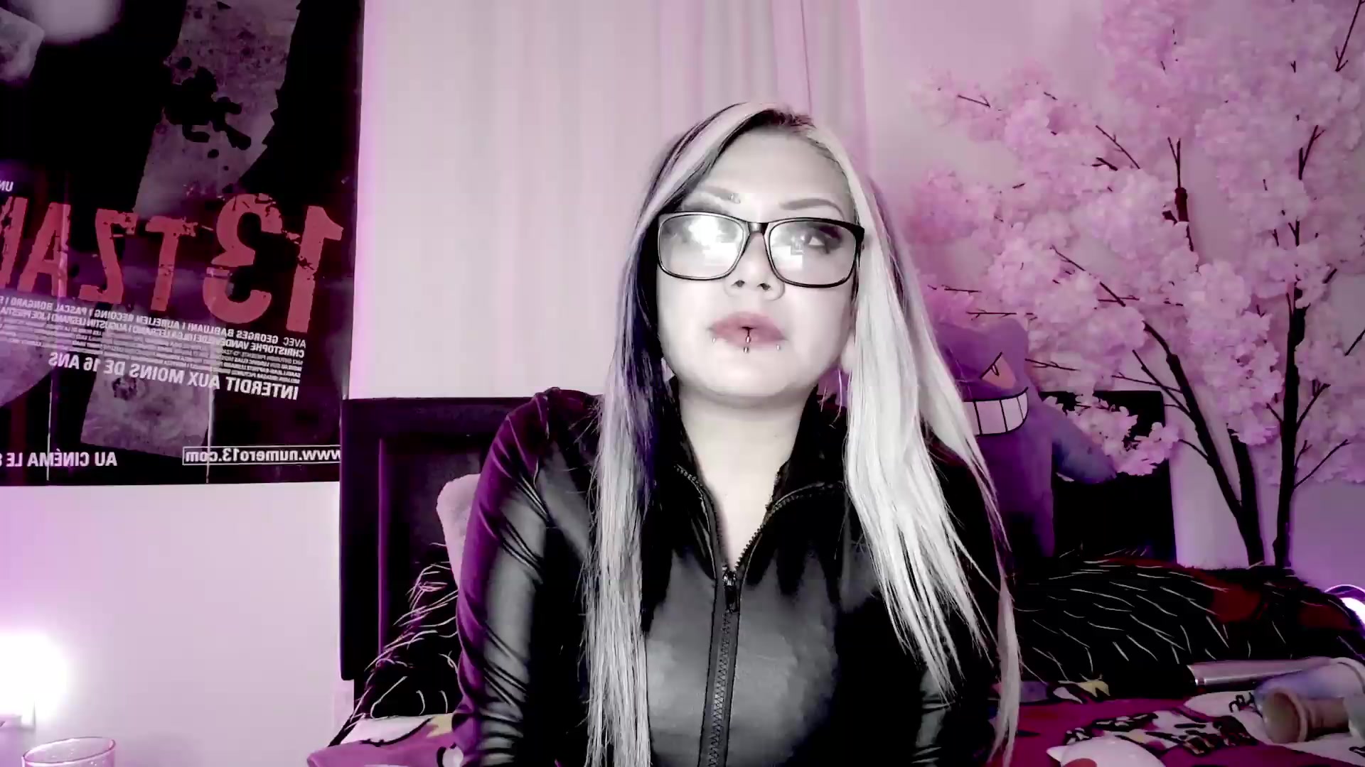 Gallery image thumbnail from Lysergia's myfreecams stream on, 10/03/2026, 20:09 image 10 of 20
