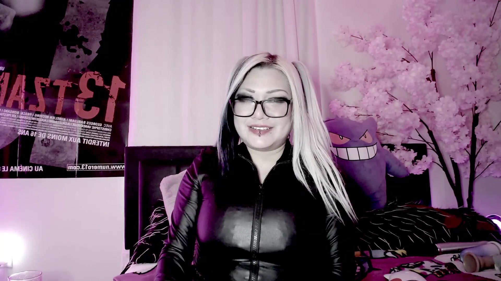 Gallery image thumbnail from Lysergia's myfreecams stream on, 10/03/2026, 20:09 image 18 of 20