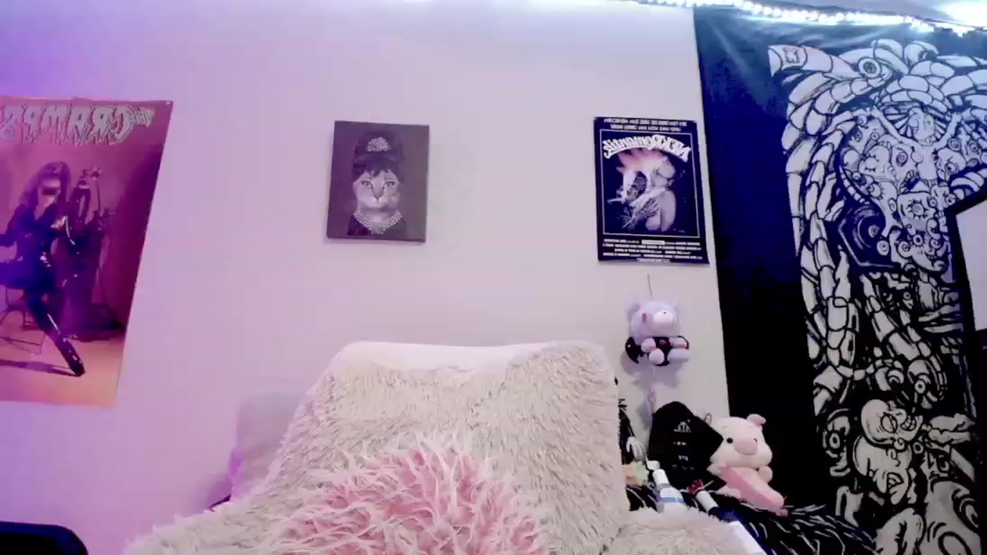 Gallery image thumbnail from Lysergia_'s myfreecams stream on, 09/20/2023, 20:04 image 19 of 20
