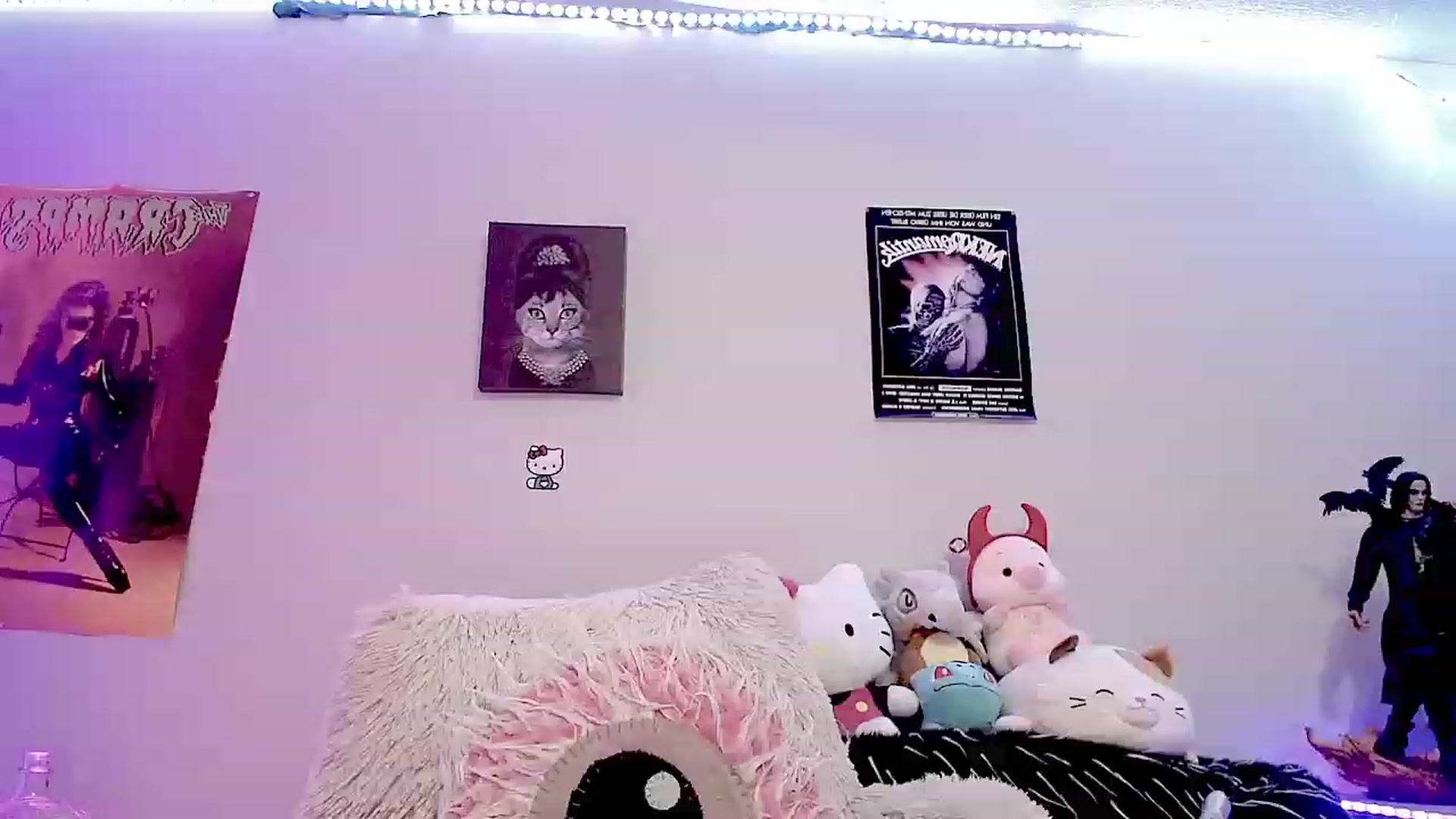 Gallery image thumbnail from Lysergia_'s myfreecams stream on, 12/03/2023, 17:24 image 1 of 20