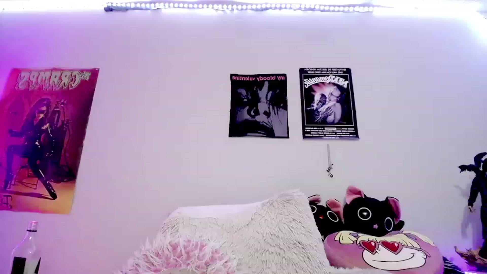 Gallery image thumbnail from Lysergia_'s myfreecams stream on, 02/10/2024, 10:24 image 19 of 20