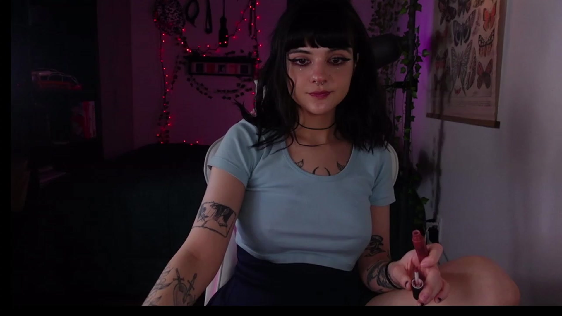 Gallery image thumbnail from Lzardqueen's myfreecams stream on, 01/23/2023, 01:53 image 9 of 20