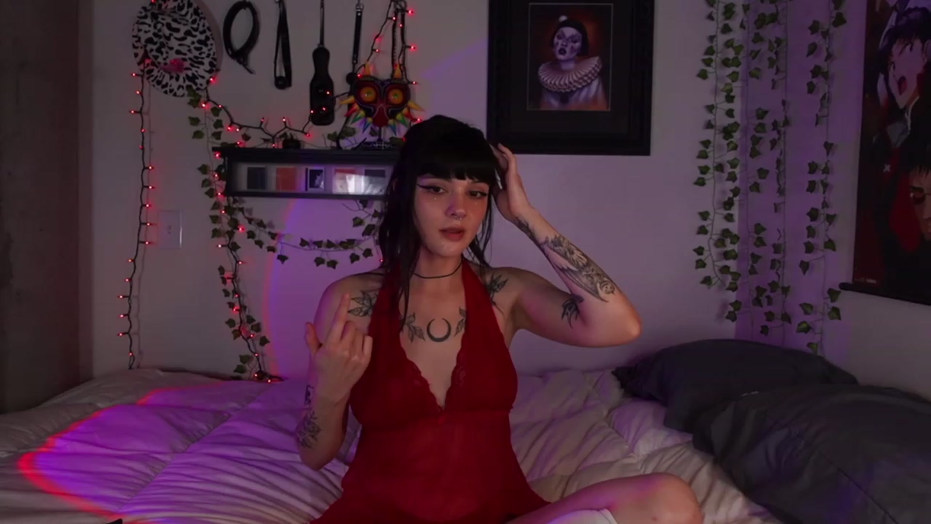 Gallery image thumbnail from Lzardqueen's myfreecams stream on, 03/16/2023, 04:10 image 12 of 20